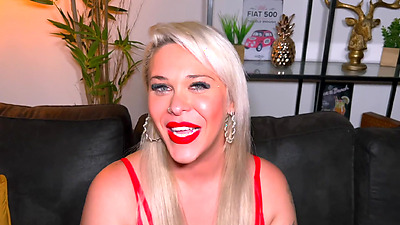 Alysha, 26, Dreamed Of Having Two Men At Her Feet