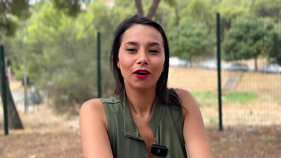 Lia, 28, Always Be On The Move!