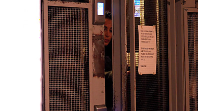 Histoires Vraies: Mère Noël Allume Les Bûches