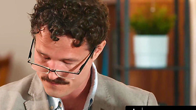 MODERN-DAY SINS - Pervert Therapist Is OBSESSED With Redhead MILF Lauren Phillips's Stunning Body