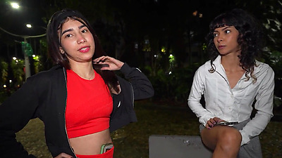 Public Pickup - We Met Her In A Park And Made Her Join A 3Way