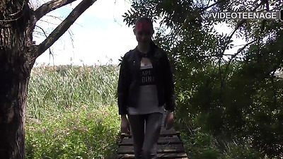 cute 18 years Luna does anal porn casting