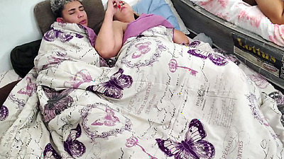 Stepmother replaces her stepsister as a lover to get pregnant by her husband while on the duvet with her stepson he super innocent fucks the beautiful chick. Stepmother (Big Brother sex on the duvet)