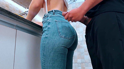 Cumming On my Maid's Booty with Gym Clothes while she was Washing Dishes (FREE USE/COMPILATION))