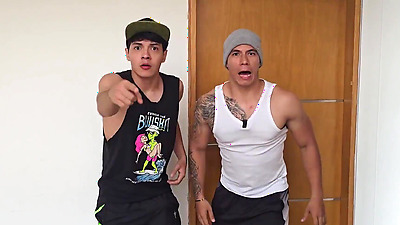 I DEFEND MY HOME BY GIVING MY ARSE IN A DOUBLE PENETRATION