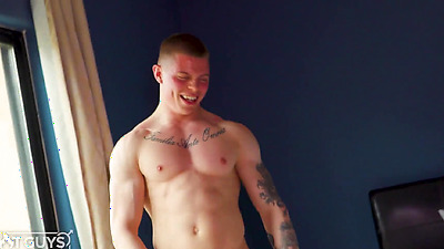 18yo Curvy College Chick Always Wanted To Fuck A Black King.