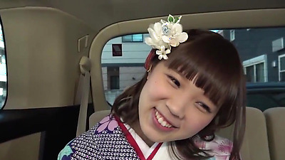 Hidden big breasts G cup 20-year-old on the way home from coming-of-age ceremony 1