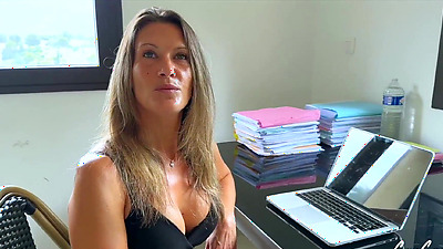 Milena, busty milf, wants to fuck