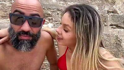 She got horny on the beach and I broke her arse