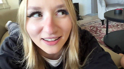 Tomboy Chick Tells You She's Not Lesbian