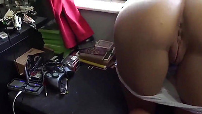 Stepdaughter is stuck in the window it is time to fuck her