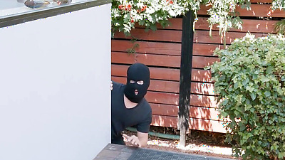 Gigantic boobs MILF catches panty thief and fucks him