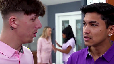 4some Sex With Massuese Stepmoms