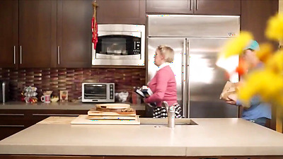 Slutty mature wants anal from lucky neighbor