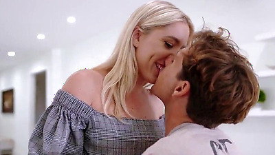 Stepbro bangs stepsis while she is studying with her bf