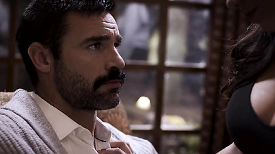 Chick Gets With Her Stepdad at Group Therapy