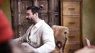 Chick Gets With Her Stepdad at Group Therapy