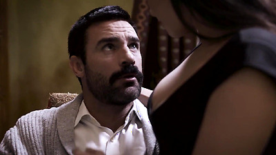 Chick Gets With Her Stepdad at Group Therapy