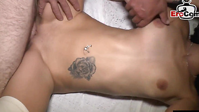 hot teens make groupsex swingewr party no condom with creampie