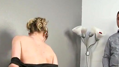 Guy want his wife banged by a black penis
