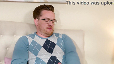 Latin housewife unexpectedly came over and busts guy with a huge penis