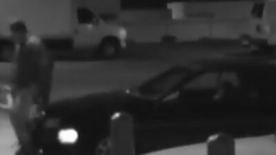 Gag inducing blowjob at the parking lot!