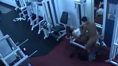 Chiseled coach drilling his VIP client!