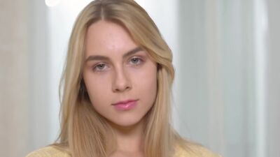 Bearded lad prepares blonde pussy with cunnilingus