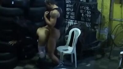 Soul stirring fuck in the dirty garage!