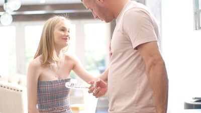 Horny Stepsis Leaves Dildo In Dishwasher