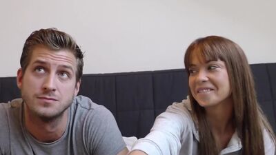 Tricky guy fucks for cash hot chick who needed accommodation