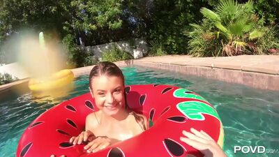 Petite Blonde Facial