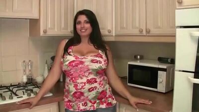 This is why mom never gets the kitchen cleaned