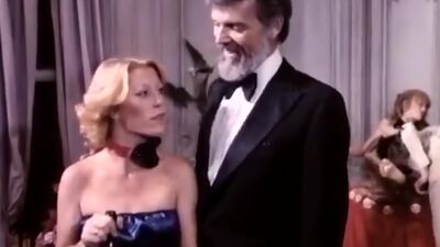 Samantha Morgan, Serena, Elaine Wells in vintage sex clip