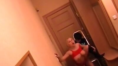 Horny fuck in the corridor!