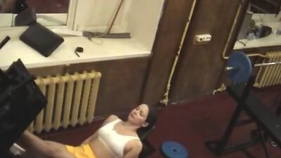Filthy bimbo masturbating in the gym!