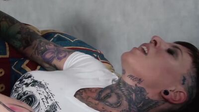 Photographer Unpacks Boner