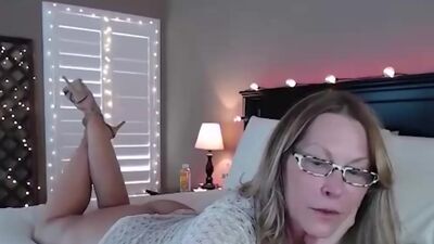 Meet The Hottest MILF Ever 50s