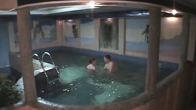 Hot blowjobs in the swimming pool shot on cam!