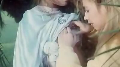 Cicciolina, Baby Pozzi, Gabriella Mirelba in vintage xxx scene