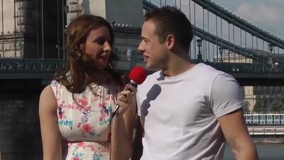 UK milf banged standing up by aussie bloke