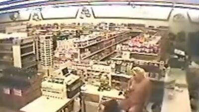 Babe licks pussy in the shop!