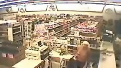 Babe licks pussy in the shop!