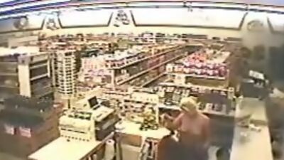 Babe licks pussy in the shop!