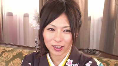 Japanese geisha gets tied up and played with sex toy