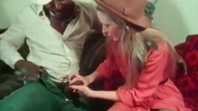 Tigr, King Paul, R.J. Reynolds in classic fuck scene