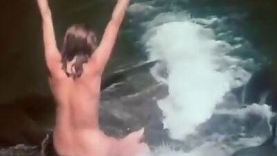 Kristine DeBell, Bucky Searles, Gila Havana in classic sex clip