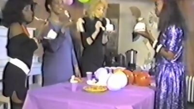 Deliah, Marita Ekberg, Sahara in classic sex scene