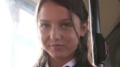 Foxy Di fucked in the bus