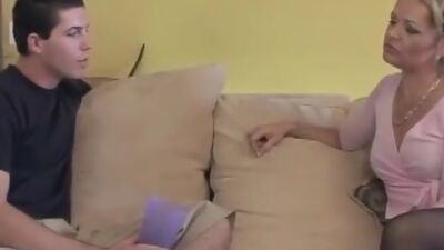 Divorced mother fucks teen neighbor